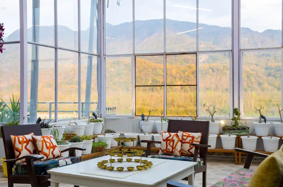 Quiet lounge and reading space with a river view