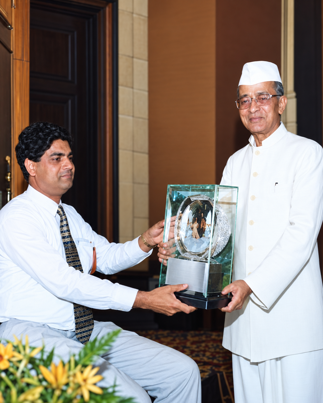 Owner Award 05